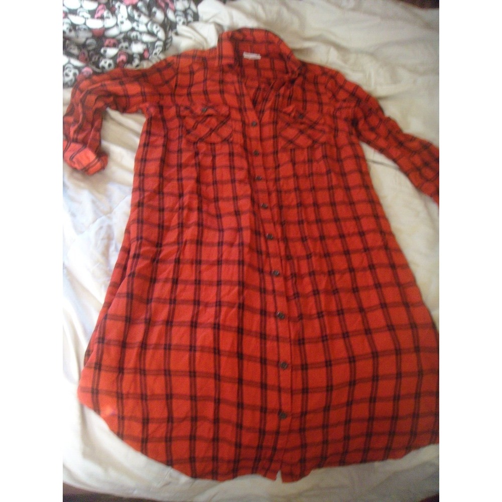 Isabel Maternity S red black button up shirt dress